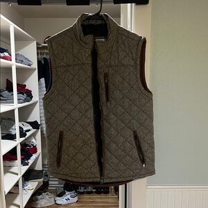 BKE Quilted Gray and Brown Vest